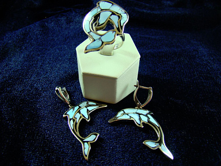 Серьги и кольцо с бирюзой дельфины