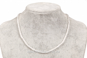 Бусы из лунного камня