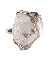 Кольцо из камня горный хрусталь