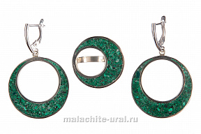 Серьги кольцо с круглым камнем малахит