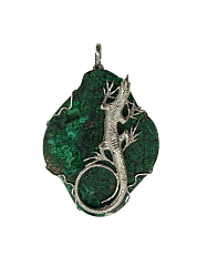 Ювелирный кулон из  малахита