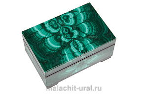 Малахитовая шкатулка авторской работы
