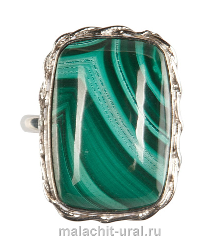 Кольцо из камня малахит