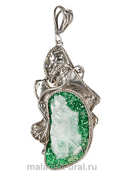 Кулон уваровит